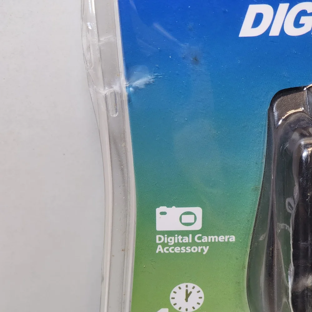 Digipower Canon Travel Charger Brand New